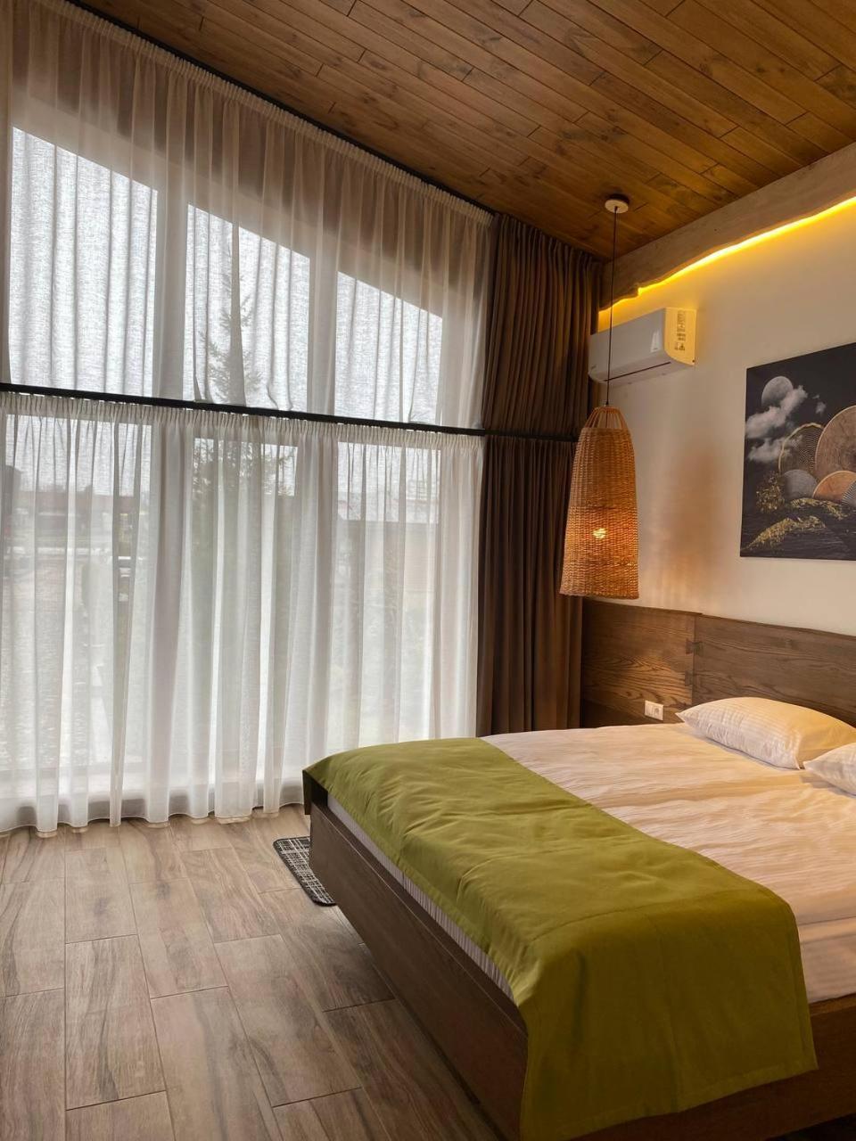 Velyki Kosharishcha Фільварок Кмитів酒店 外观 照片